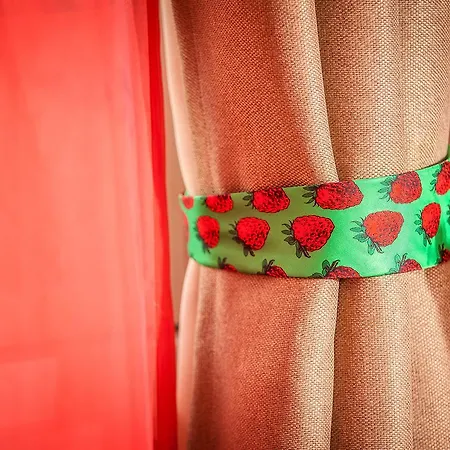 Karls Alles Paletti Hotel *